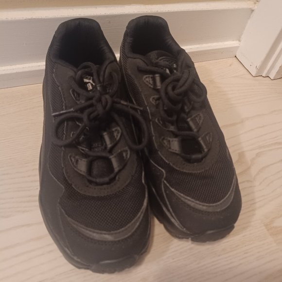 Puma Black CELL Stellar Women’s Sneakers Size 5.5 - Picture 1 of 9
